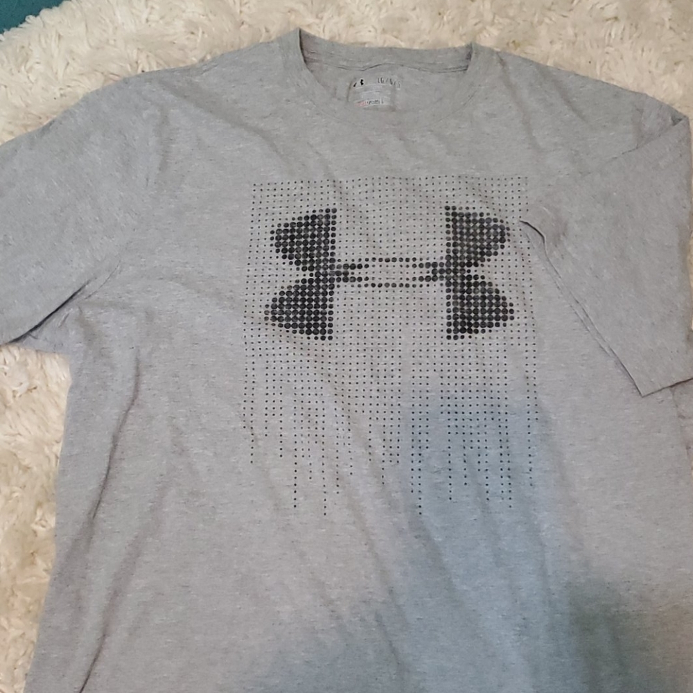 Gray men's t-shirt